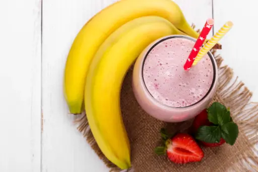 MILKSHAKE FRUTILLA-PLATANO
